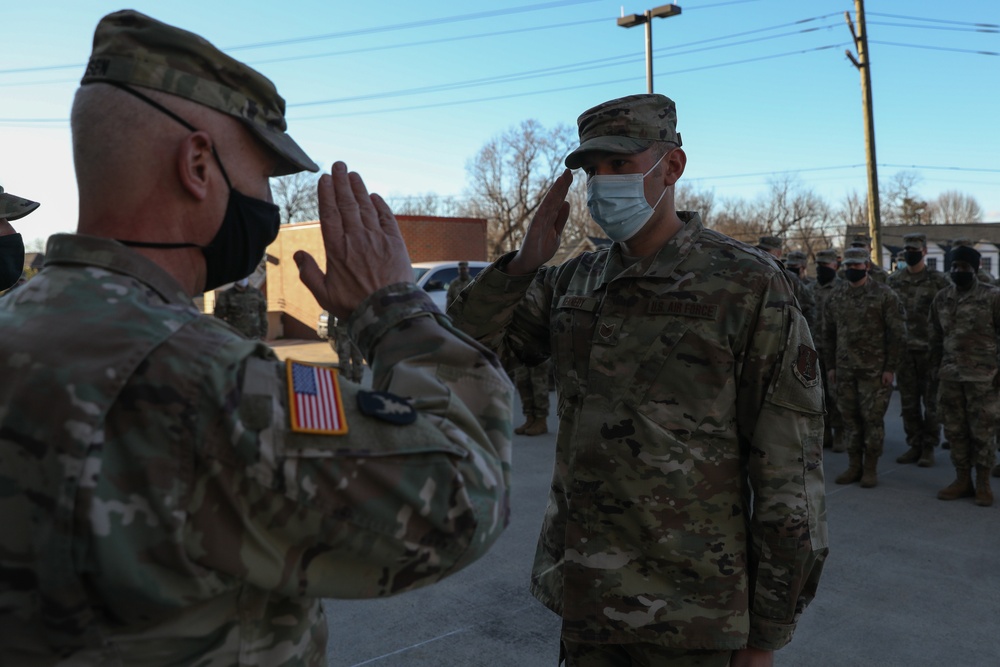 Lt. Gen. Jon Jensen visits Minnesota National Guard Soldiers and Airmen supporting the Presidential Inauguration