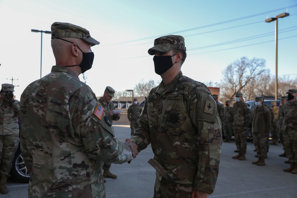 Lt. Gen. Jon Jensen visits Minnesota National Guard Soldiers and Airmen supporting the Presidential Inauguration