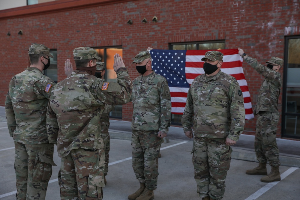 Lt. Gen. Jon Jensen visits Minnesota National Guard Soldiers and Airmen supporting the Presidential Inauguration