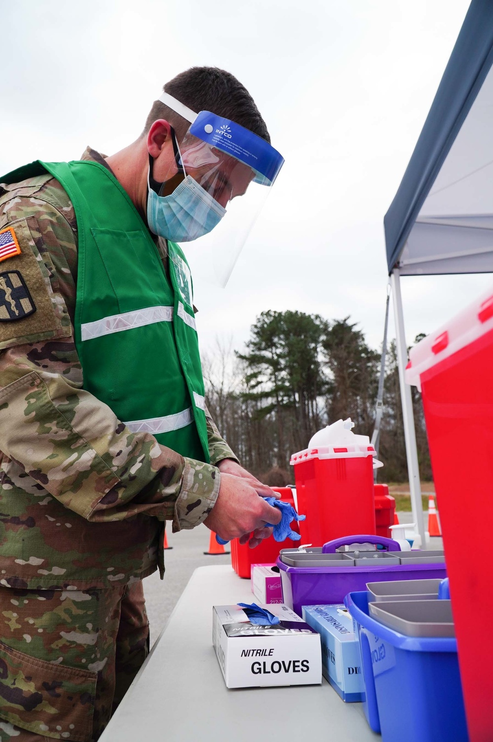 Army medics vaccinate local citizens in St. Mary's County, Md.