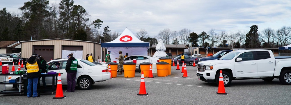 Army medics vaccinate local citizens in St. Mary's County, Md.