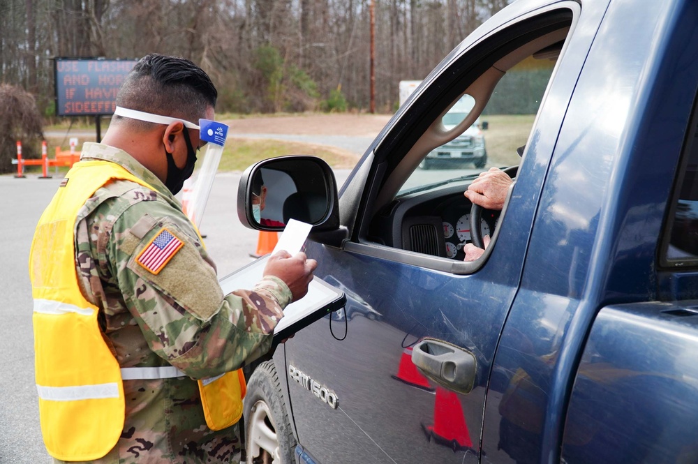 Army medics vaccinate local citizens in St. Mary's County, Md.