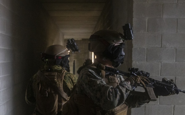 SOF Intergration | Marines with V2/6 intergrate with U.S. Army Special Forces