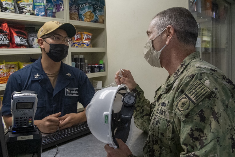 Vice Adm. Kitchener Visits Stethem
