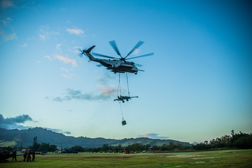 HMH-463: Around the clock