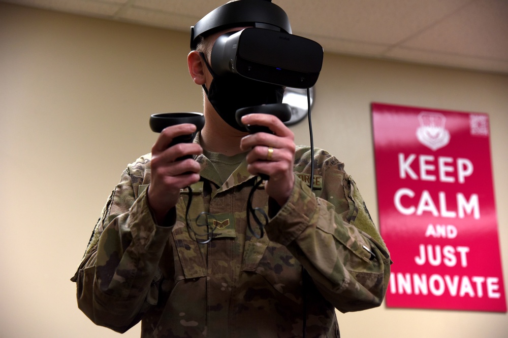 DVIDS - News - Wing1Werx Innovation Lab opens in contracting squadron ...