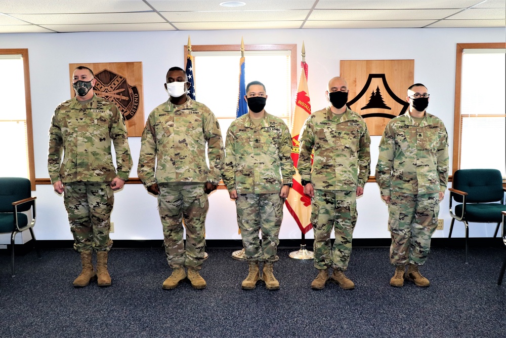 Fort McCoy Garrison Soldiers awarded Military Outstanding Volunteer Service Medal