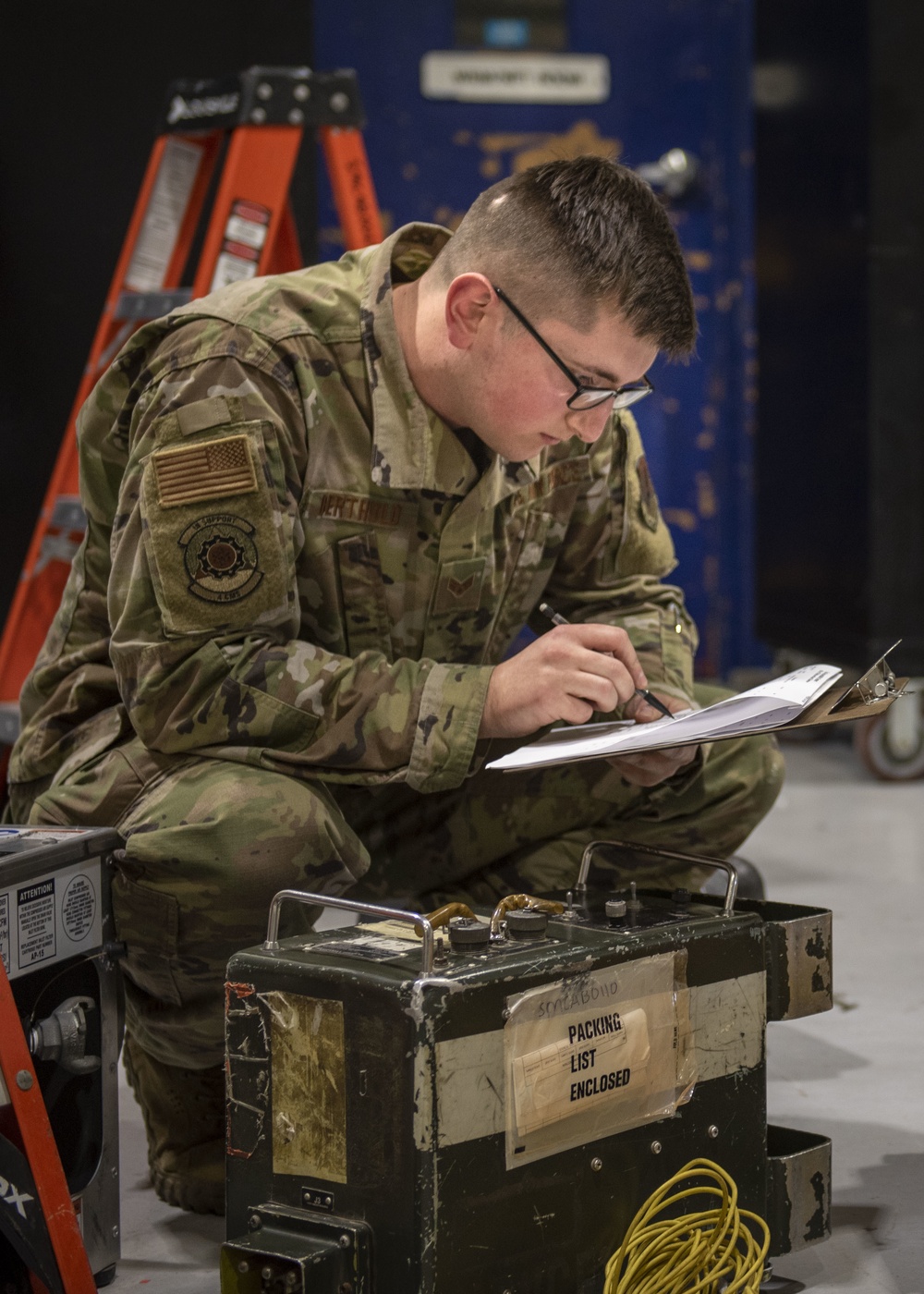 4th CMS Fuels Airmen Test, Repair F-15E Strike Eagle Components