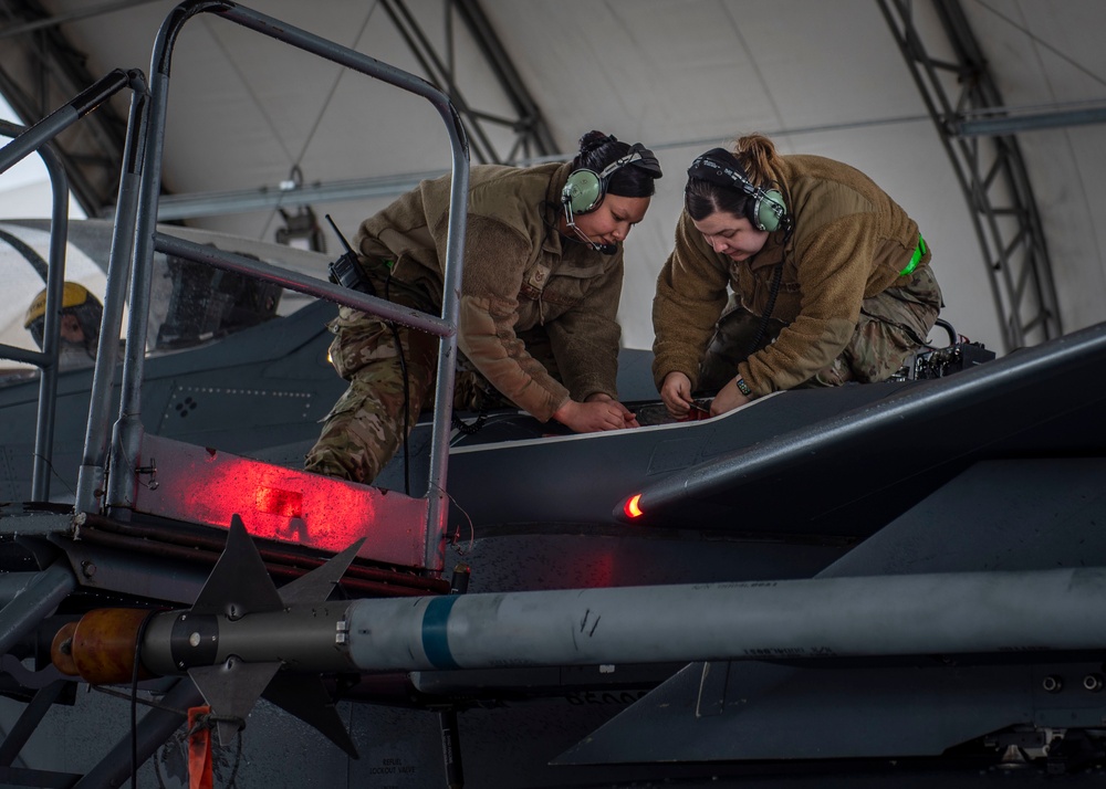 4th CMS Fuels Airmen Test, Repair F-15E Strike Eagle Components