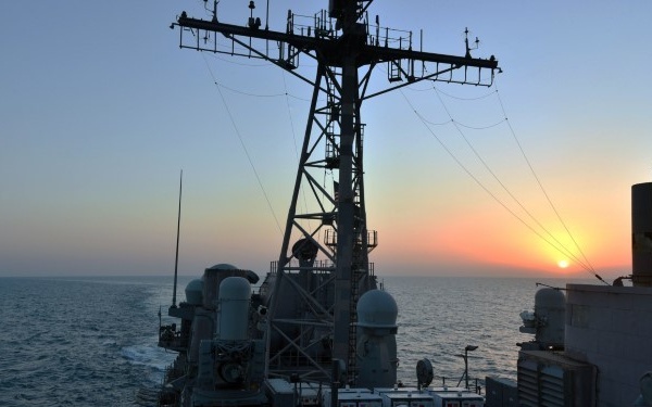 USS PHILIPPINE SEA TRANSITS GULF OF OMAN/DEPLOYMENT