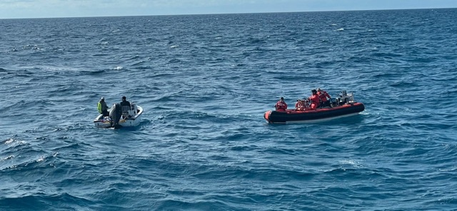 Coast Guard assists 2 fishermen near Cay Sal, Bahamas