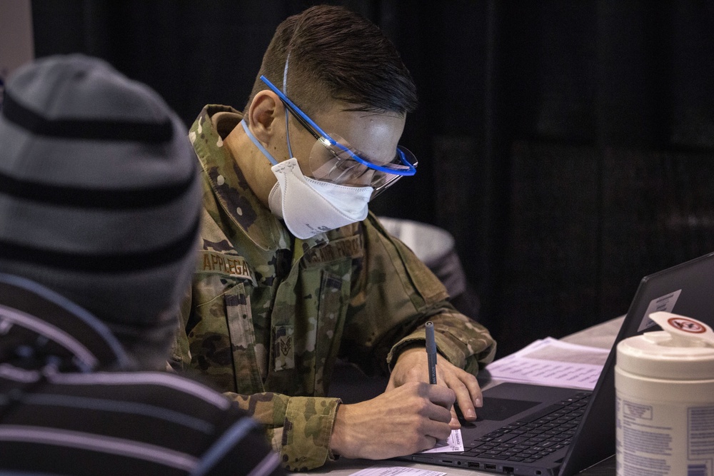 Airmen support Atlantic vaccine site