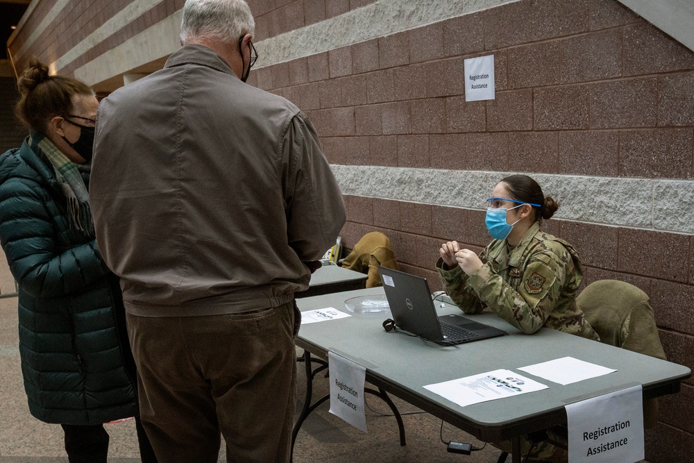 Airmen support Atlantic vaccine site