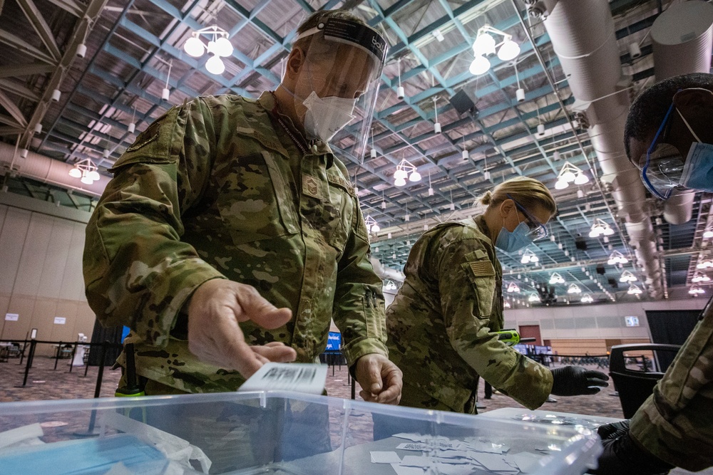 Airmen support Atlantic vaccine site