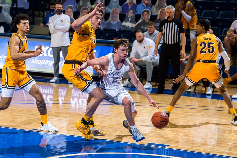 U.S. Air Force Academy Men's Basketball vs University of Wyoming Jan 2021