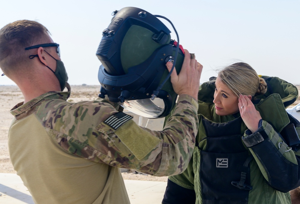 379th AEW Command Chief tours EOD