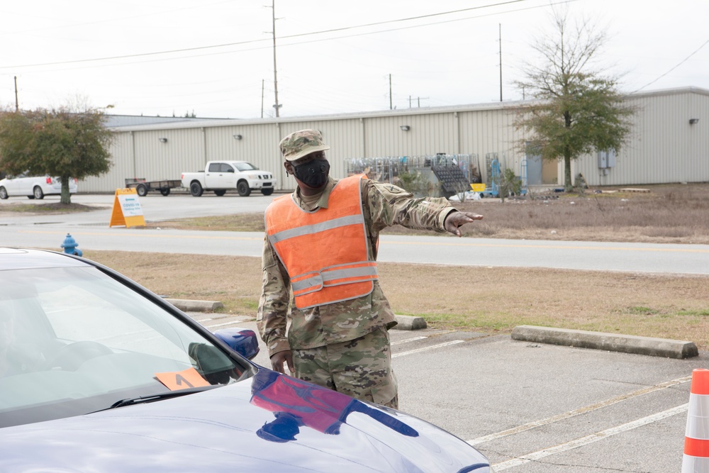 South Carolina National Guard directs traffic at Lexington COVID-19 test site