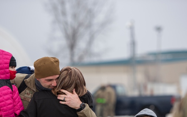 180FW Airmen Return from Deployment