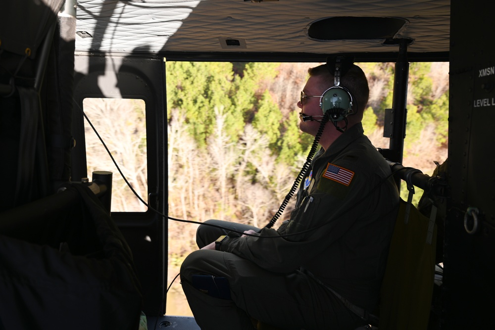 Helicopter rides excite Columbus AFB students