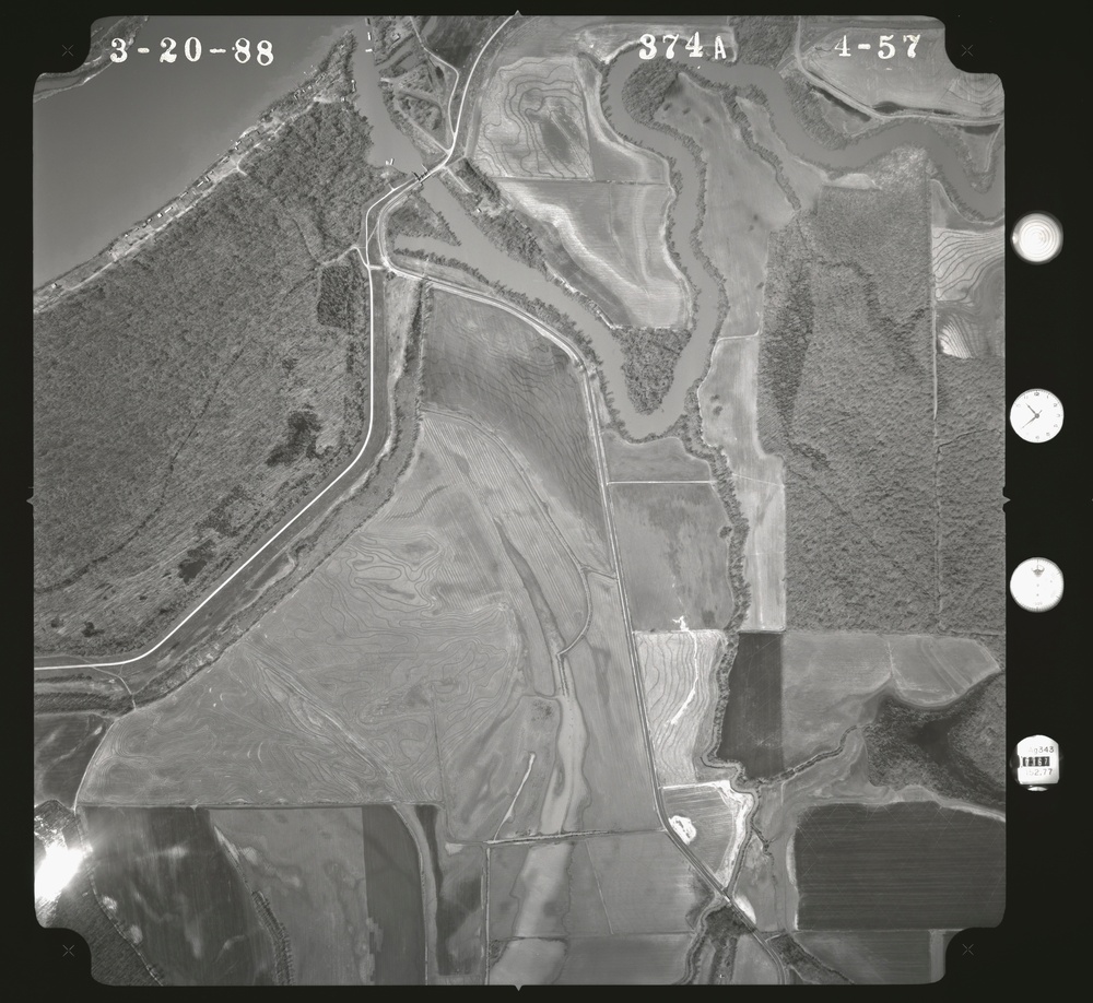 081047.066 - Ar. River - Pool 2.374A.2