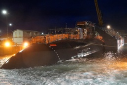 PHNSY &amp; IMF successfully undocks USS Charlotte