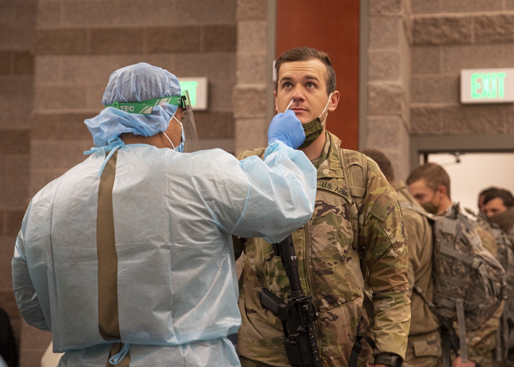 Utah National Guard Soldiers arrive back in Utah after presidential inauguration