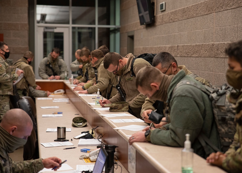 Utah National Guard Soldiers arrive back in Utah after presidential inauguration