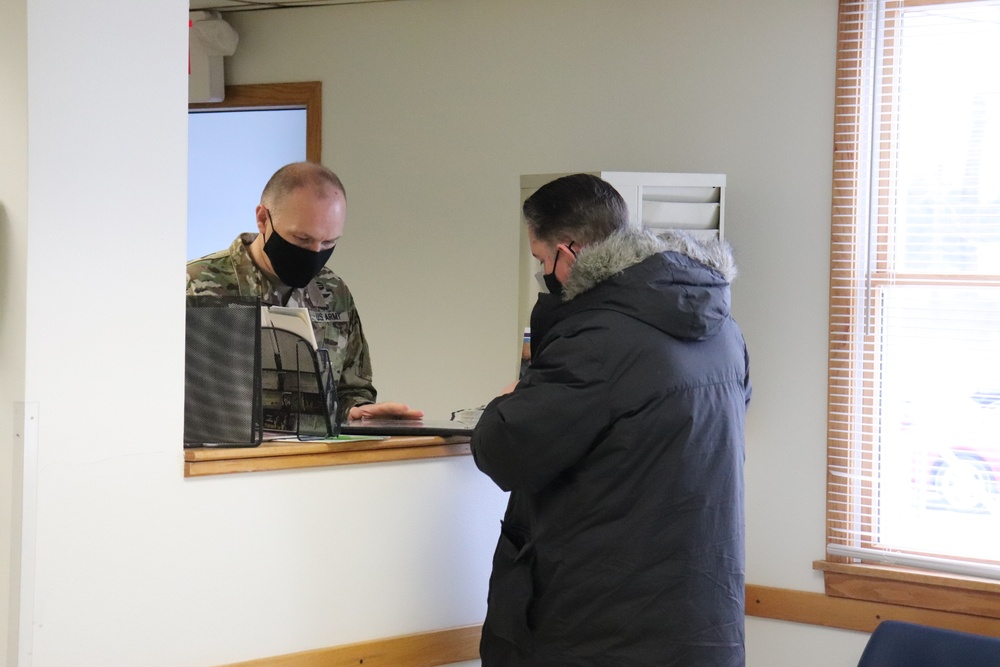 First COVID-19 vaccinations take place at Fort McCoy