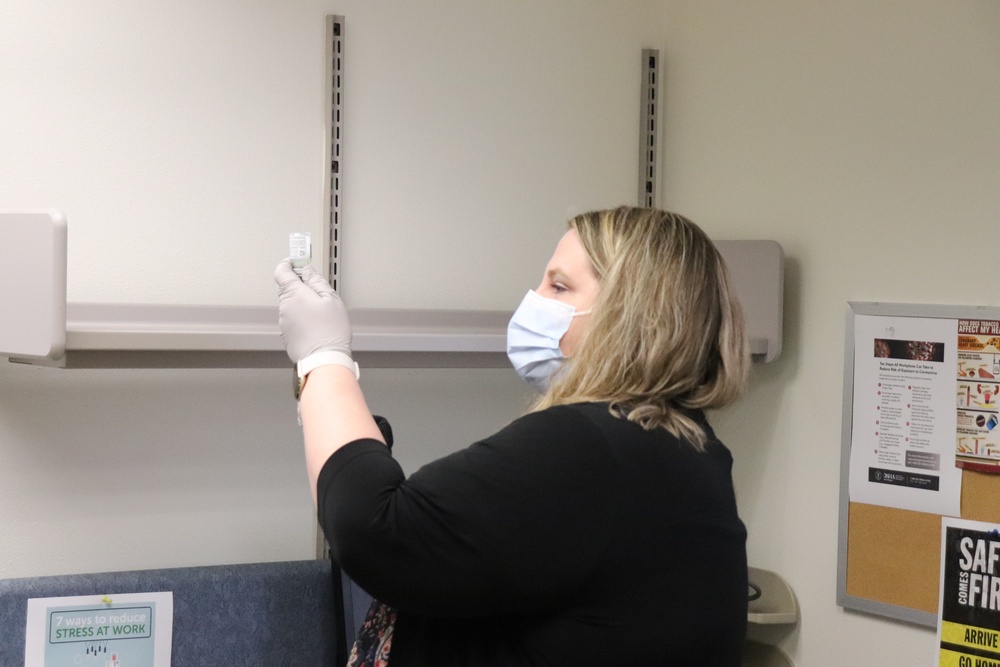 First COVID-19 vaccinations take place at Fort McCoy
