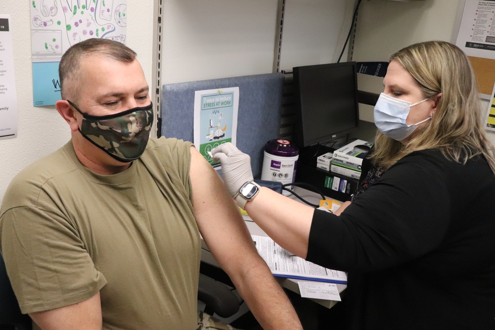 First COVID-19 vaccinations take place at Fort McCoy