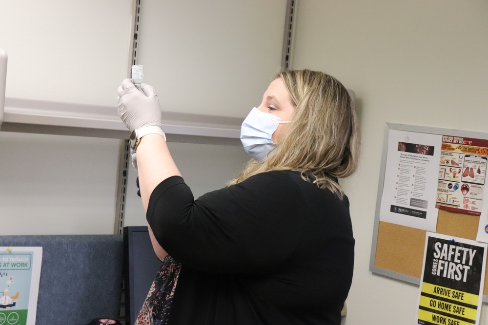 First COVID-19 vaccinations take place at Fort McCoy