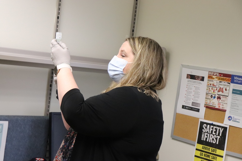 First COVID-19 vaccinations take place at Fort McCoy
