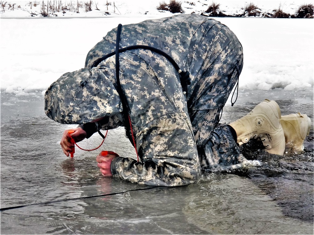 CWOC class 21-02 students participate in cold-water immersion training at Fort McCoy