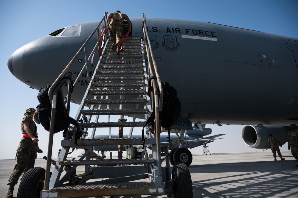 KC-10 fuels bomber mission