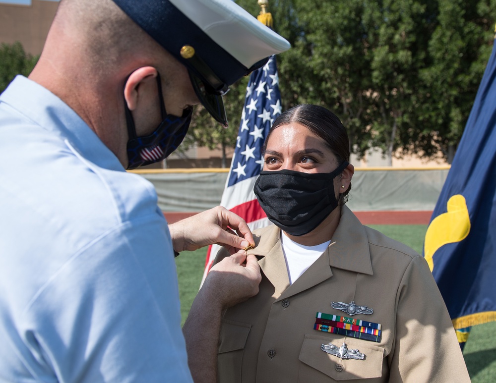 NAVCENT, U.S. 5th Fleet, CMF Chiefs Receive Their Anchors