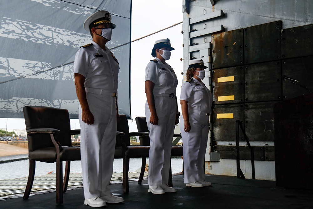 USS Whidbey Island (LSD 41) Change of Command