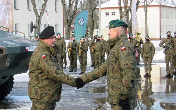 Head of Polish Armed Forces speaks at Battle Group Poland Change of Command