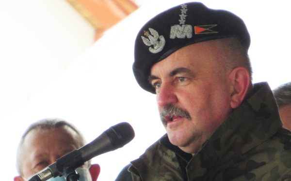 Head of Polish Armed Forces speaks at Battle Group Poland Change of Command