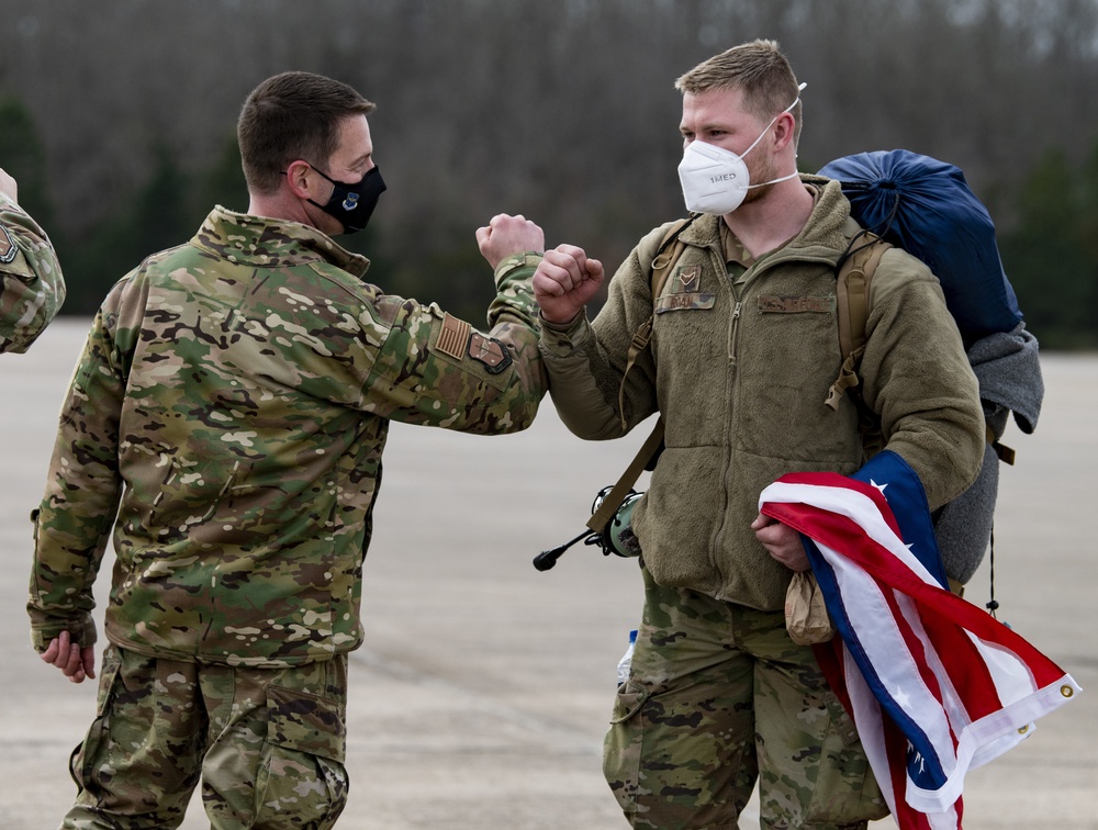 19th AW Airmen return from deployment