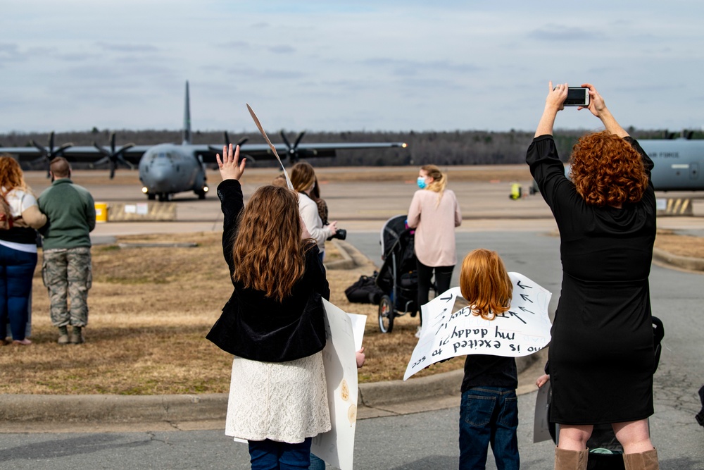 19th AW Airmen return from deployment