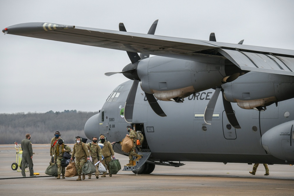 19th AW Airmen return from deployment