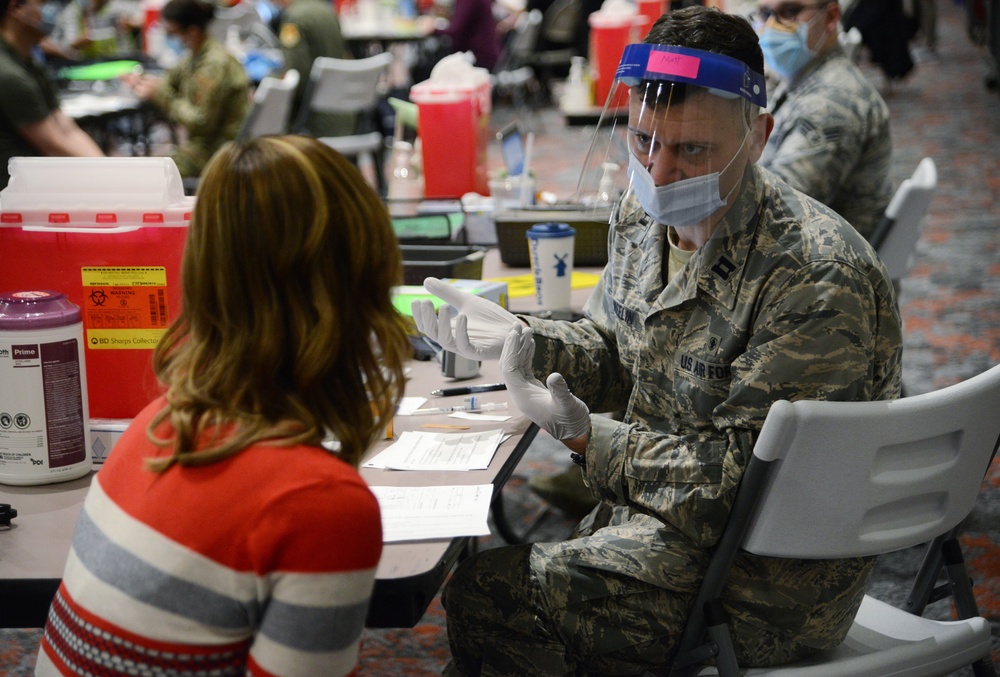 Oregon National Guard assist with COVID-19 vaccine distribution