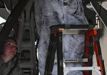 Team Whiteman integrates with fifth generation aircraft during RF 21-1, showcases forces’ power