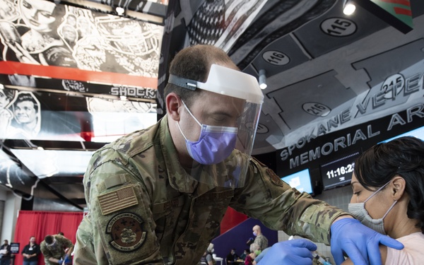 141st Medical Group Airmen support Washington State Health Department in vaccinating Washingtonians