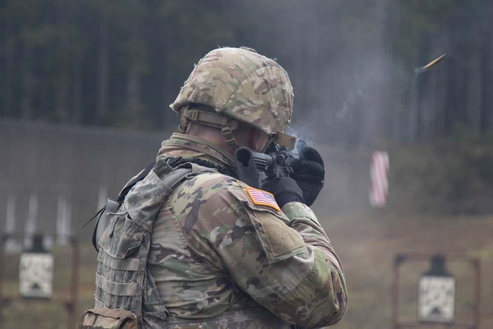 Soldiers compete in final day of I Corps. Marksmanship Competition