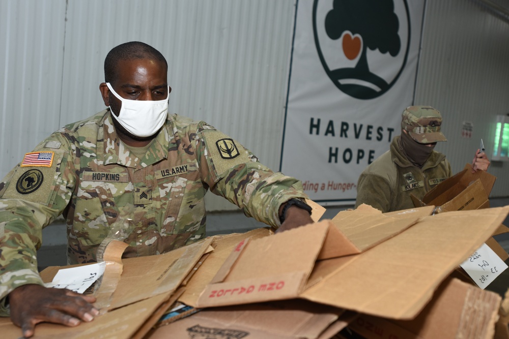 South Carolina National Guard Soldiers continue Harvest Hope Food Bank support