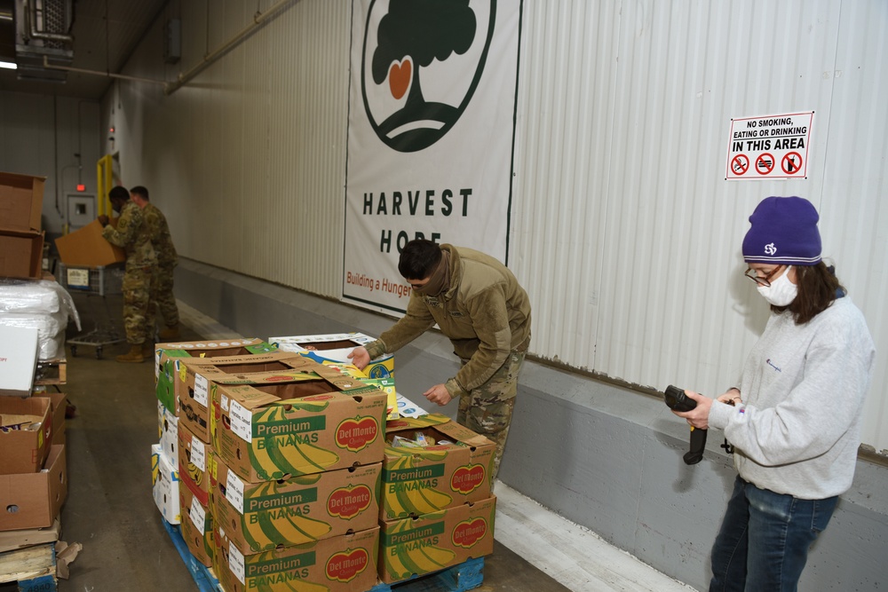 South Carolina National Guard Soldiers continue Harvest Hope Food Bank support