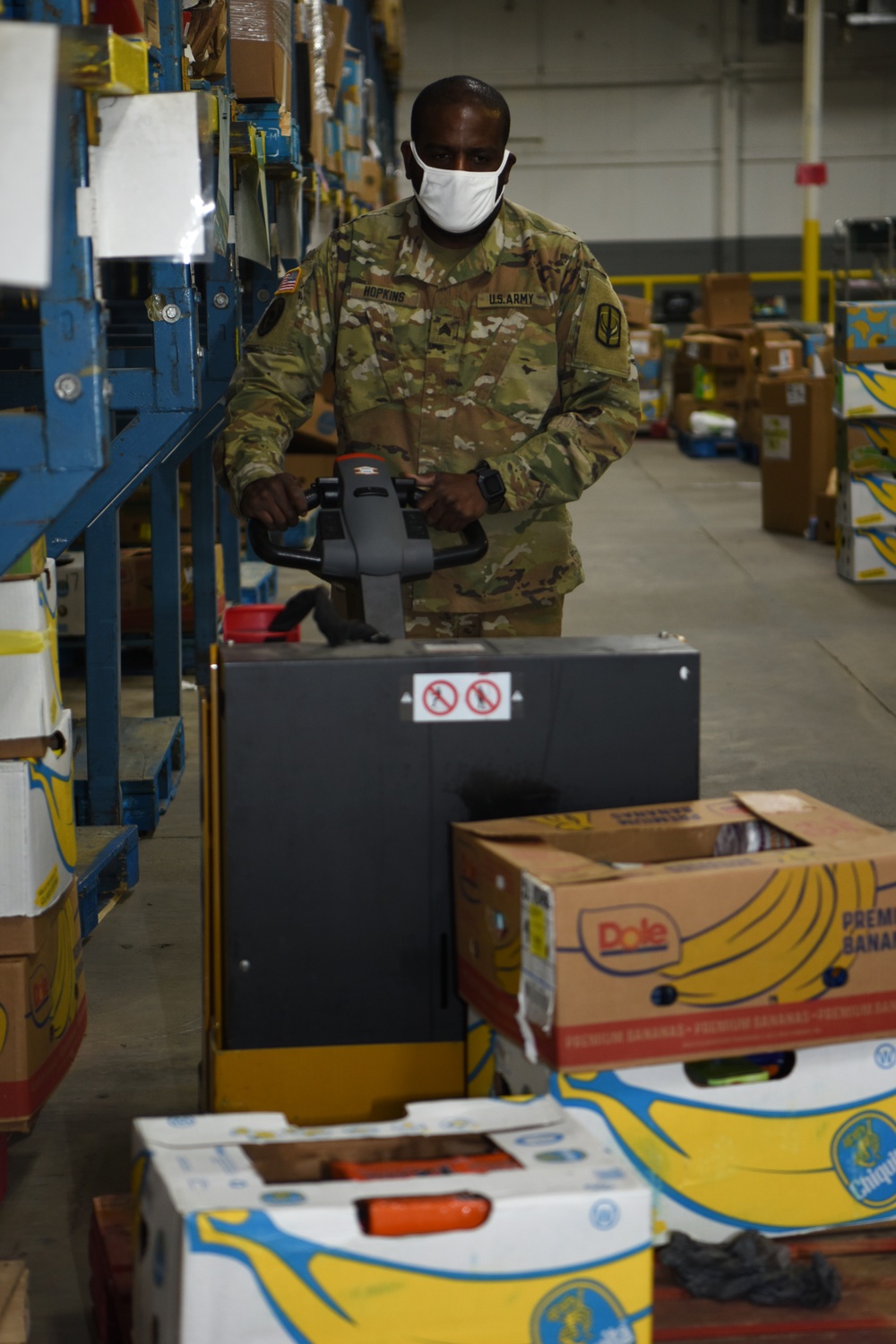 South Carolina National Guard Soldiers continue Harvest Hope Food Bank support