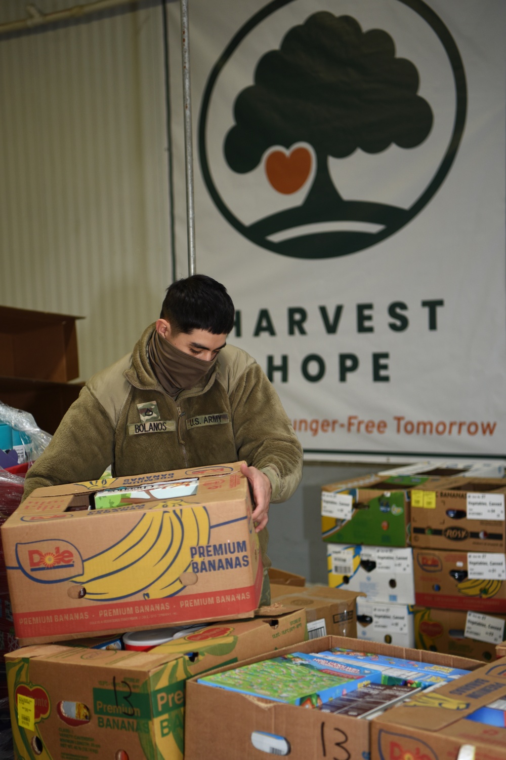 South Carolina National Guard Soldiers continue Harvest Hope Food Bank support