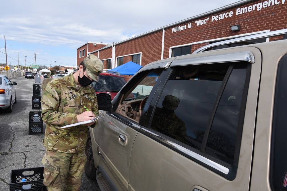 South Carolina National Guard Soldiers continue Harvest Hope Food Bank support